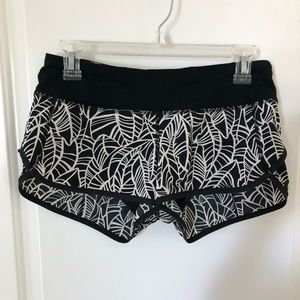 lululemon athletica speed up shorts 4